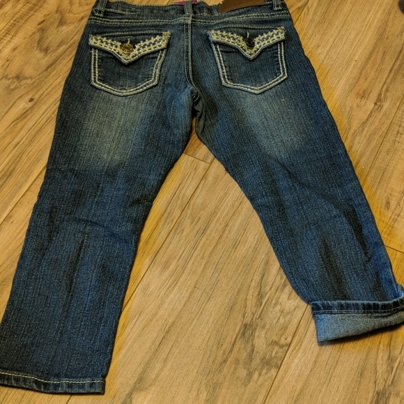 Vigoss girls capri jeans size 8 - Picture 2 of 3